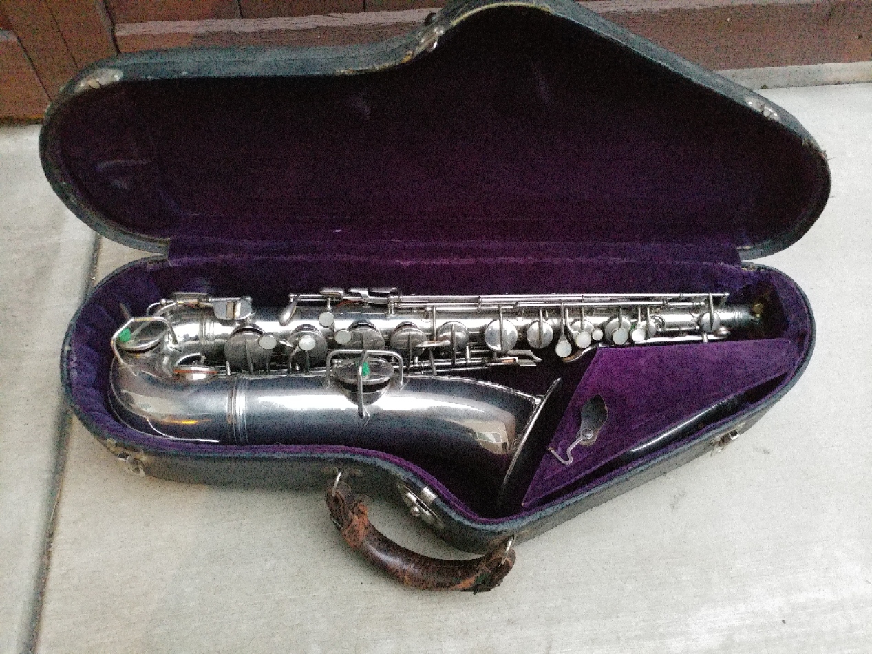 C.G. Conn Silver C Melody Saxophone - Image 2